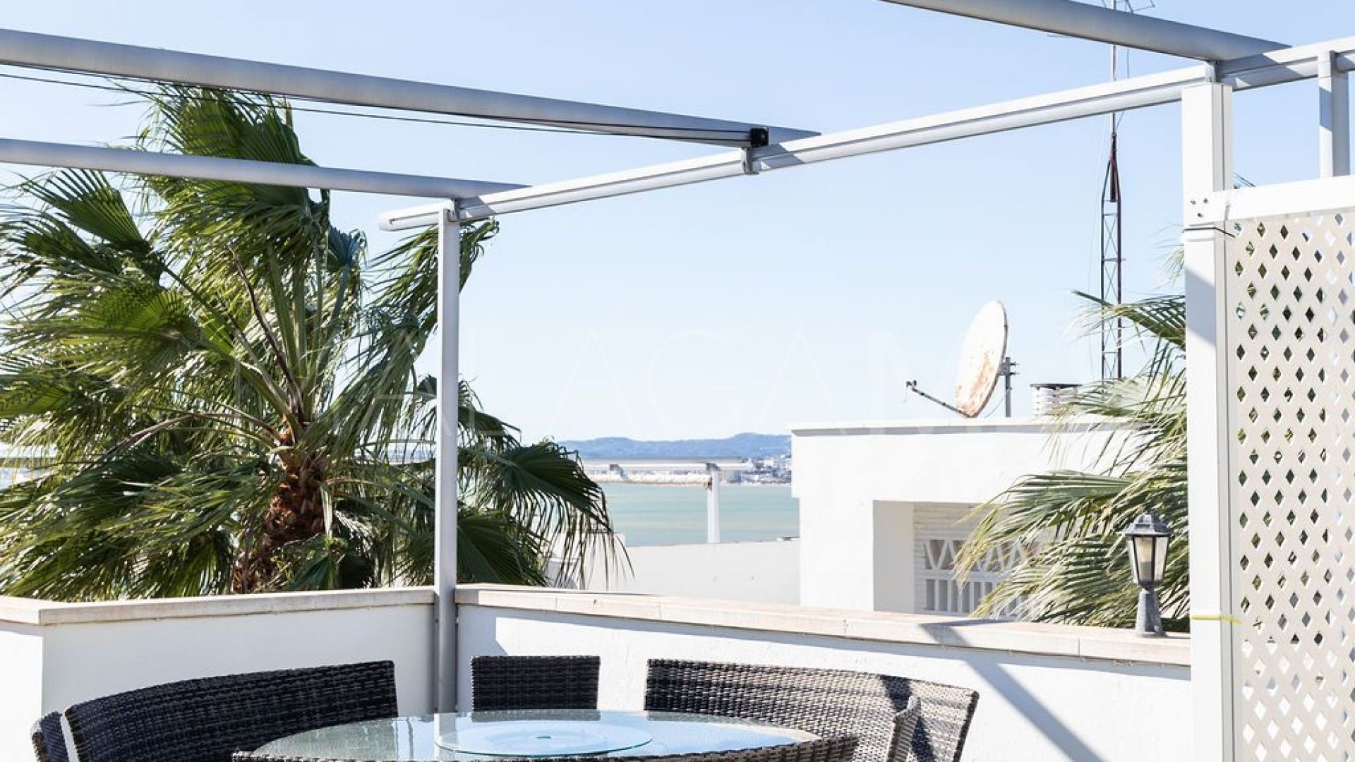 Ático de 3 bedrooms for sale in Torrequebrada