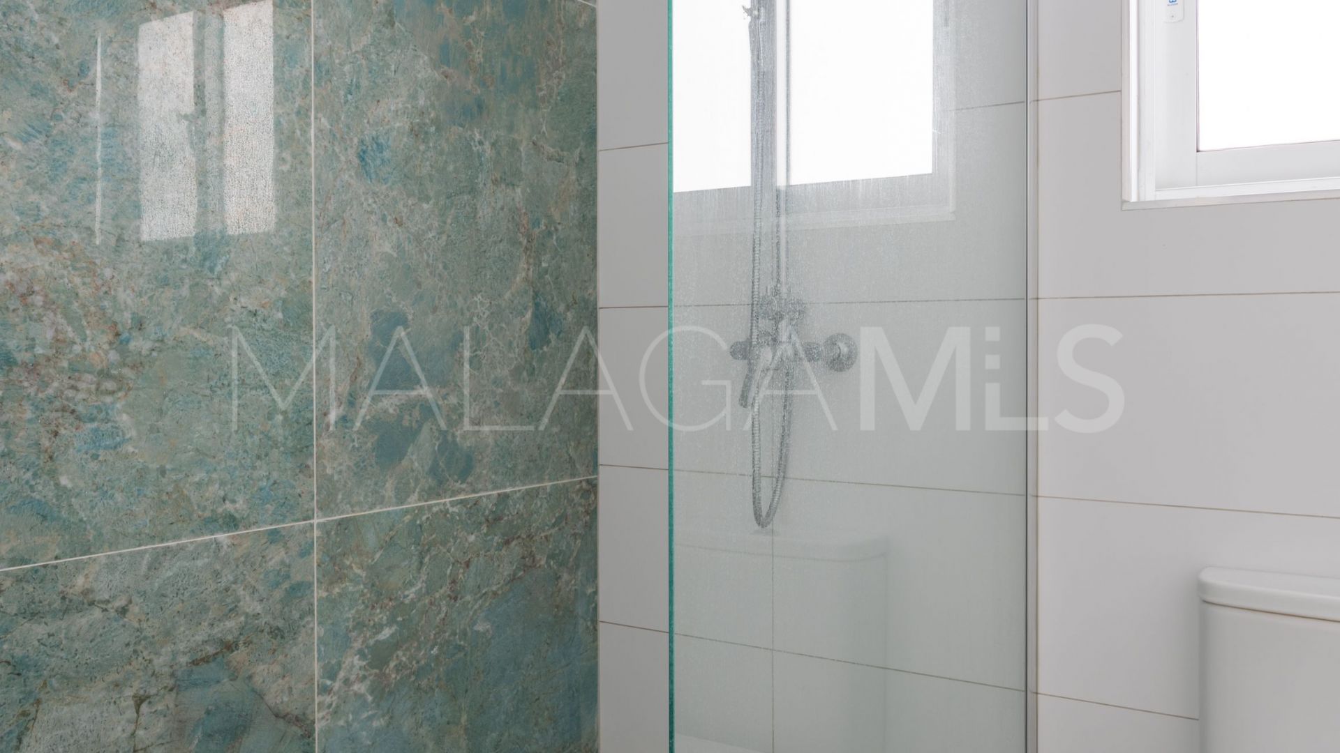 5 bedrooms house in Cala de Mijas for sale