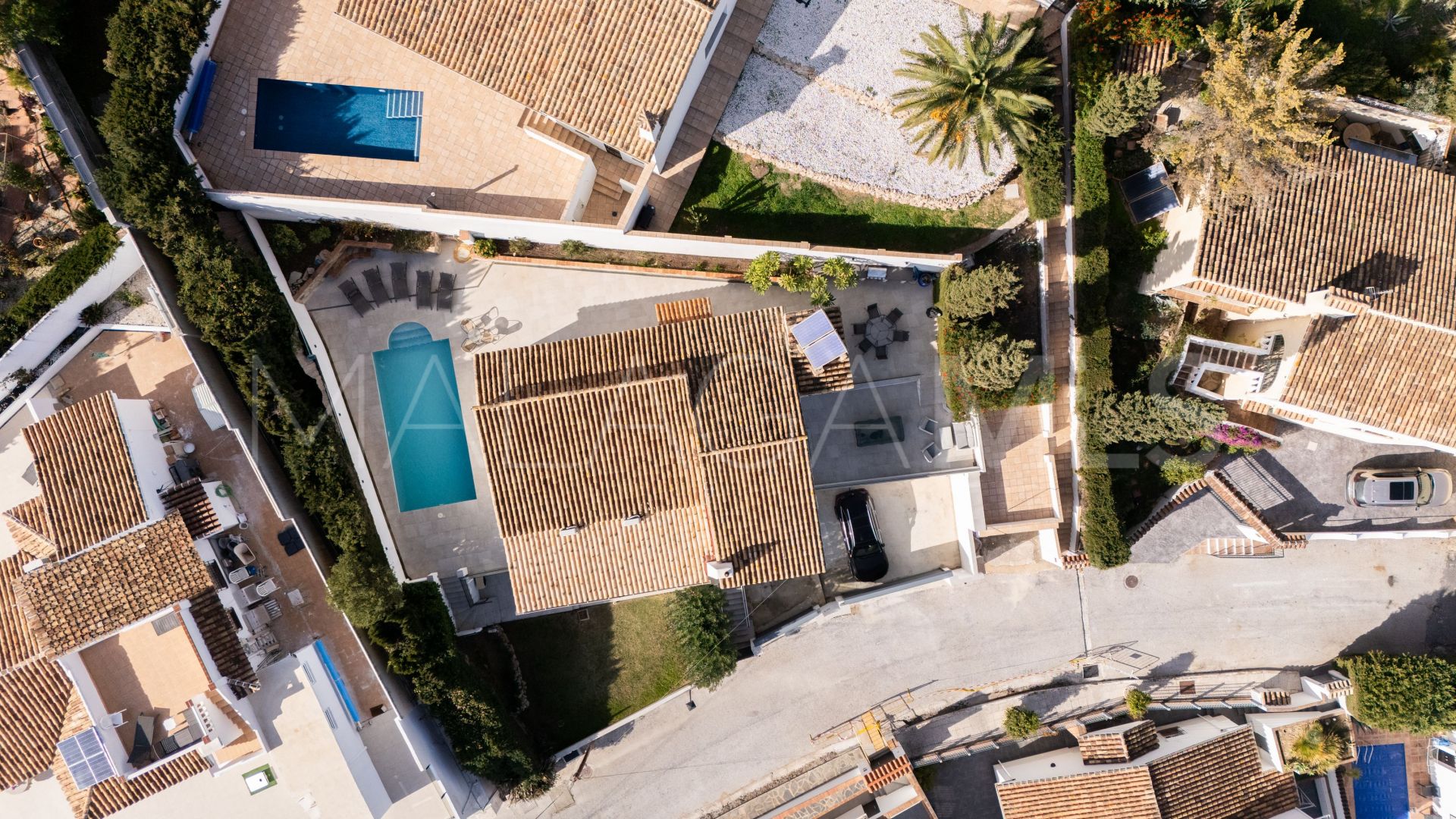 5 bedrooms house in Cala de Mijas for sale