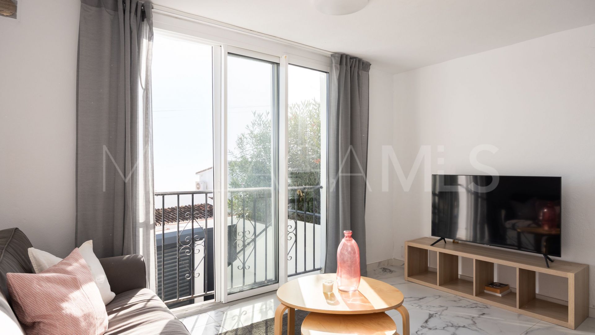 5 bedrooms house in Cala de Mijas for sale