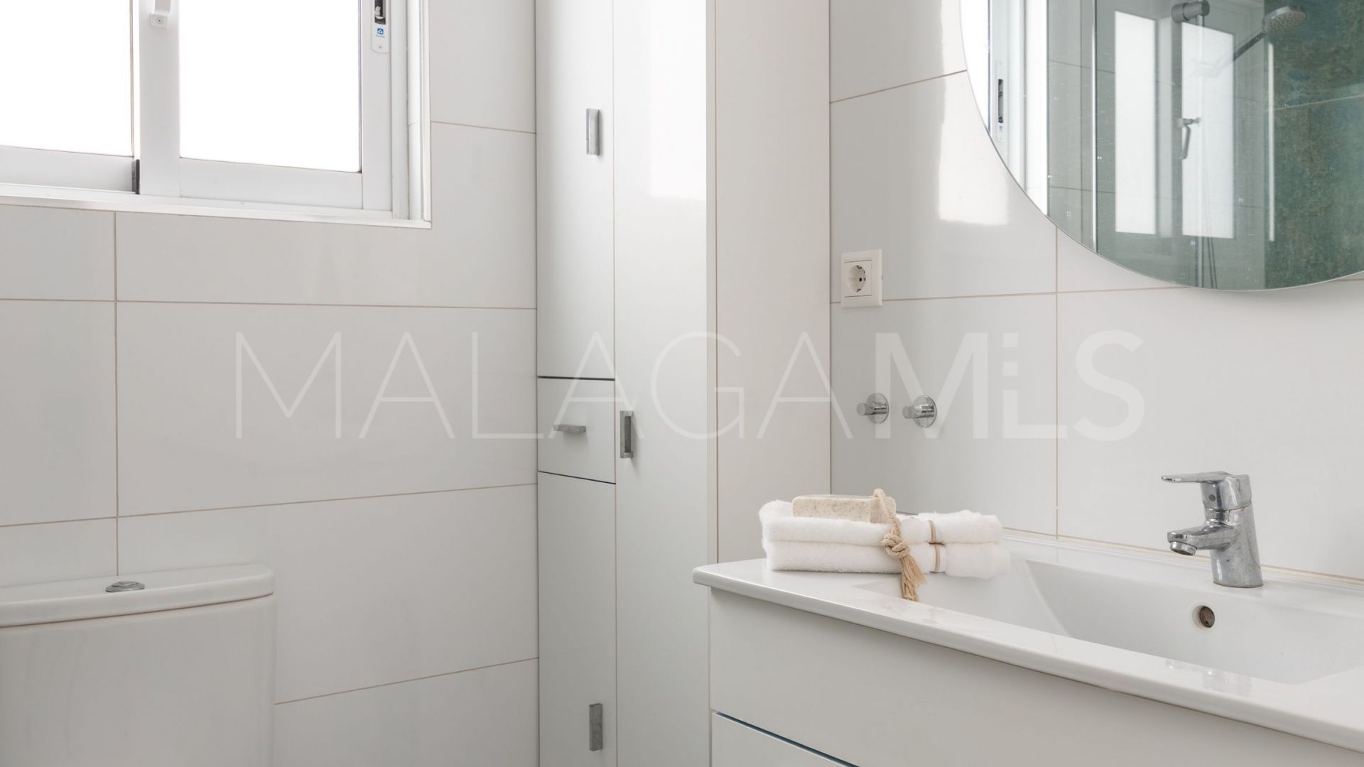 5 bedrooms house in Cala de Mijas for sale