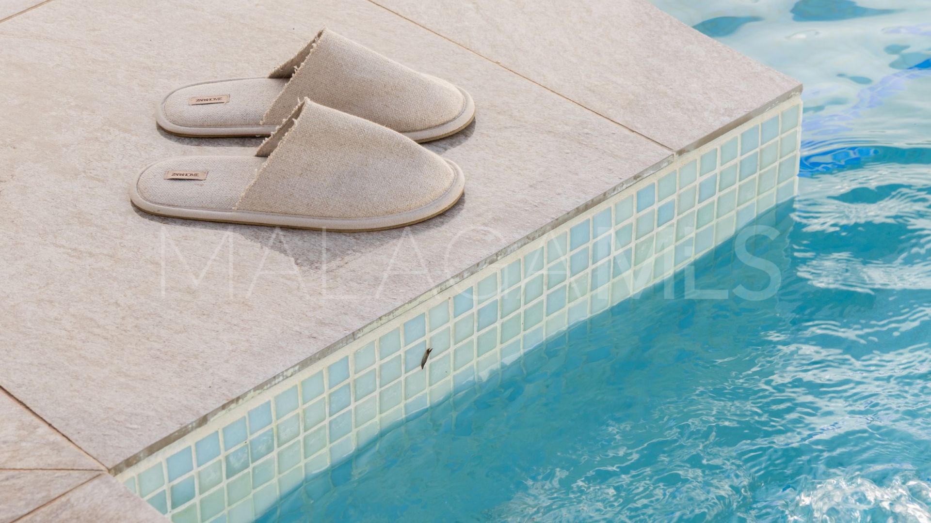 5 bedrooms house in Cala de Mijas for sale