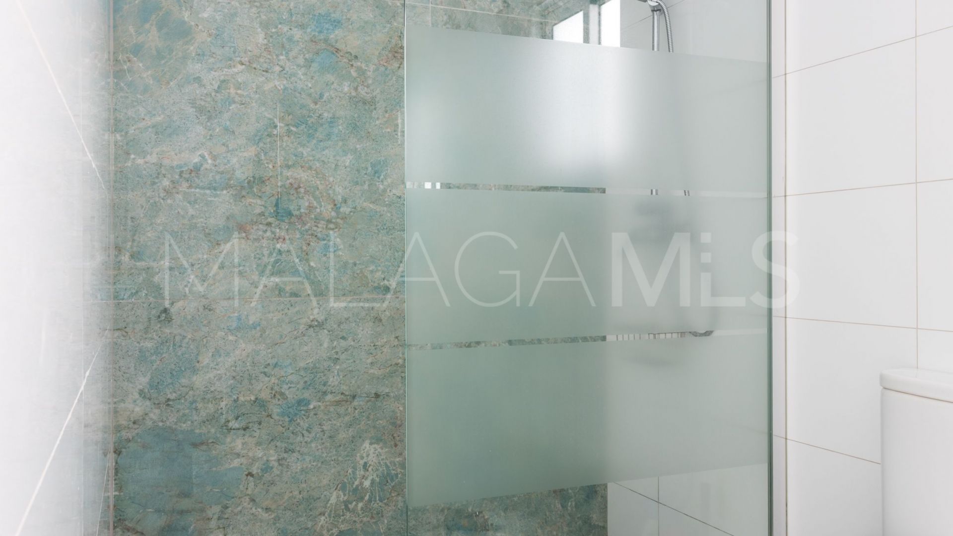 5 bedrooms house in Cala de Mijas for sale