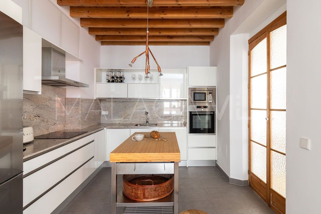 Buy atico duplex de 3 bedrooms in Malaga