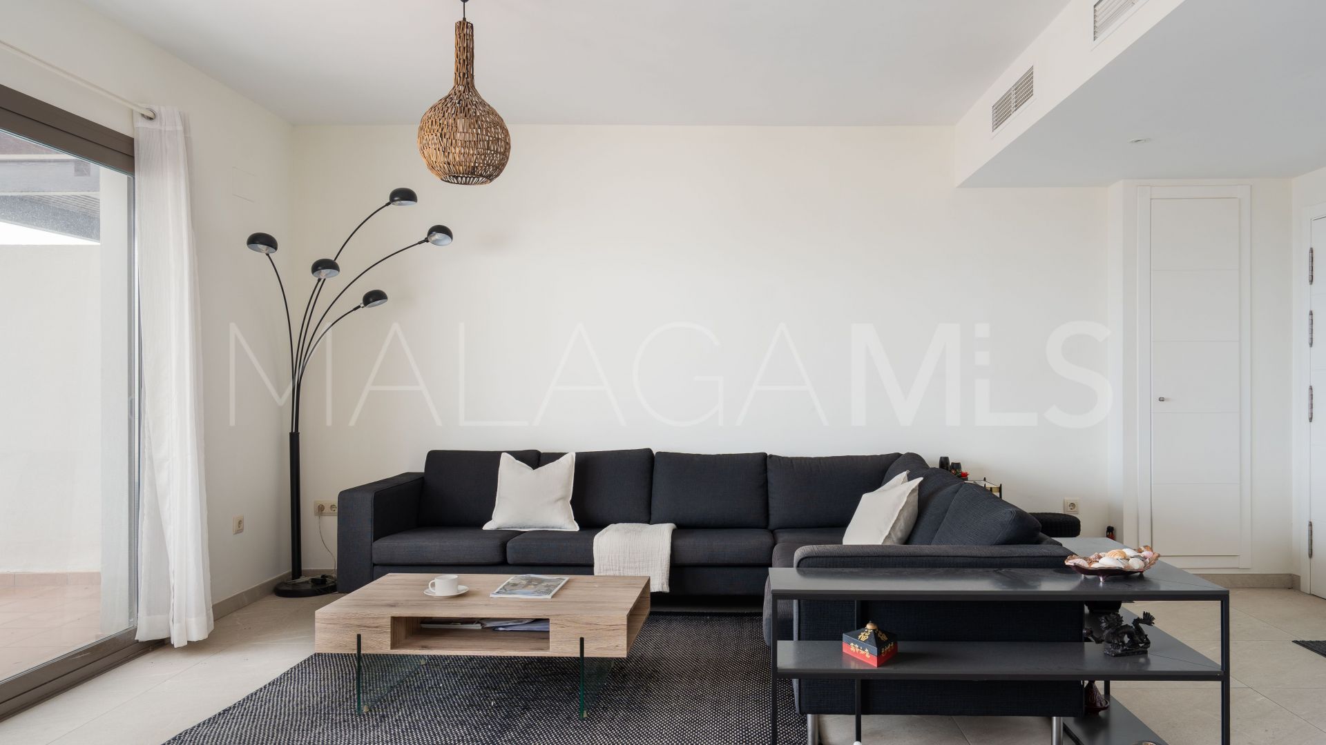 Buy duplex penthouse with 2 bedrooms in Mijas Costa