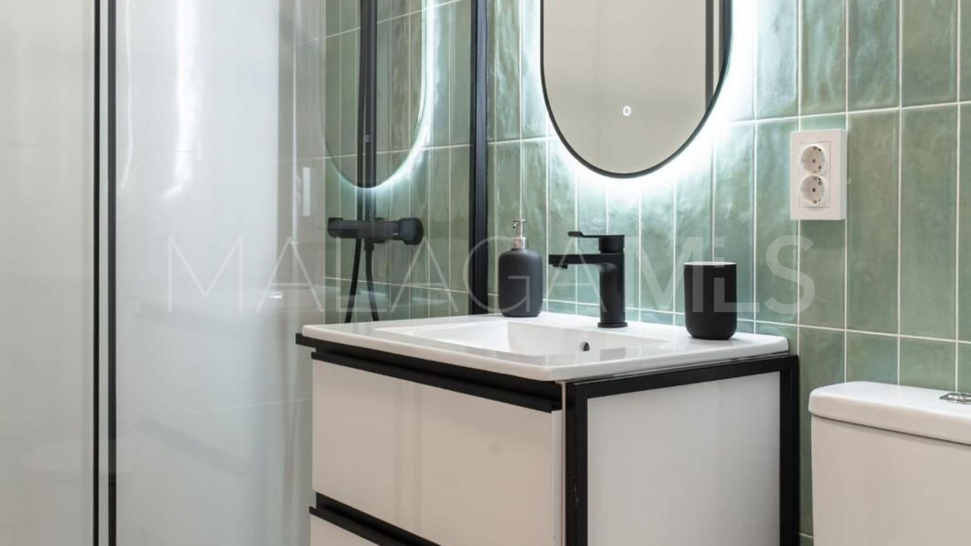 Erdgeschosswohnung for sale in Malaga - Cruz de Humilladero