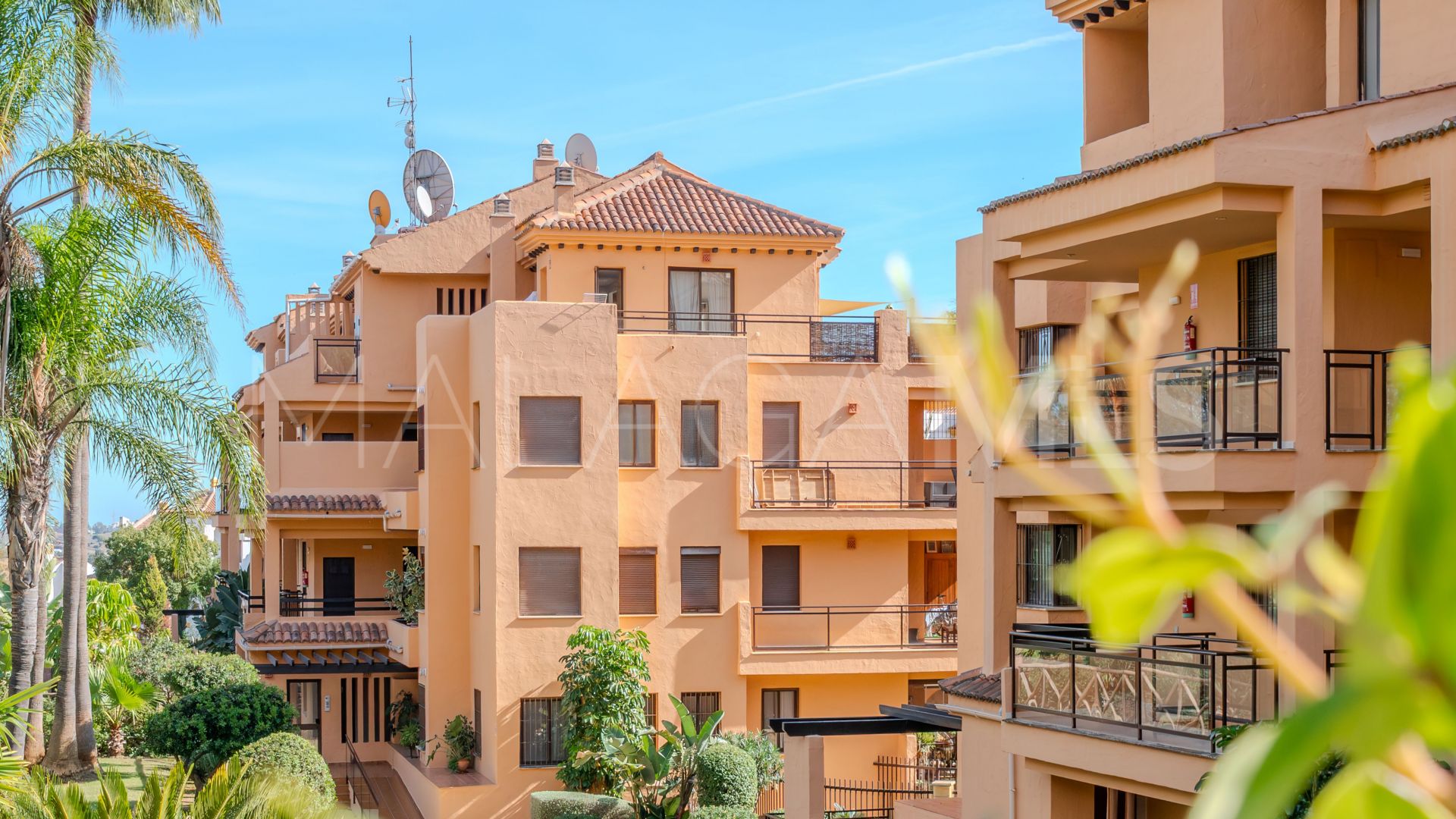 Markplanslägenhet for sale in Calanova Golf