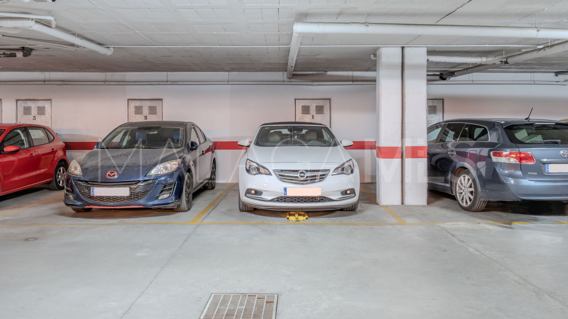 Markplanslägenhet for sale in Calanova Golf