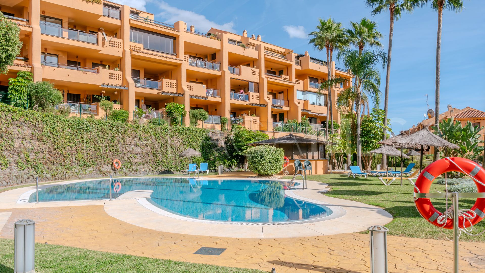 Markplanslägenhet for sale in Calanova Golf