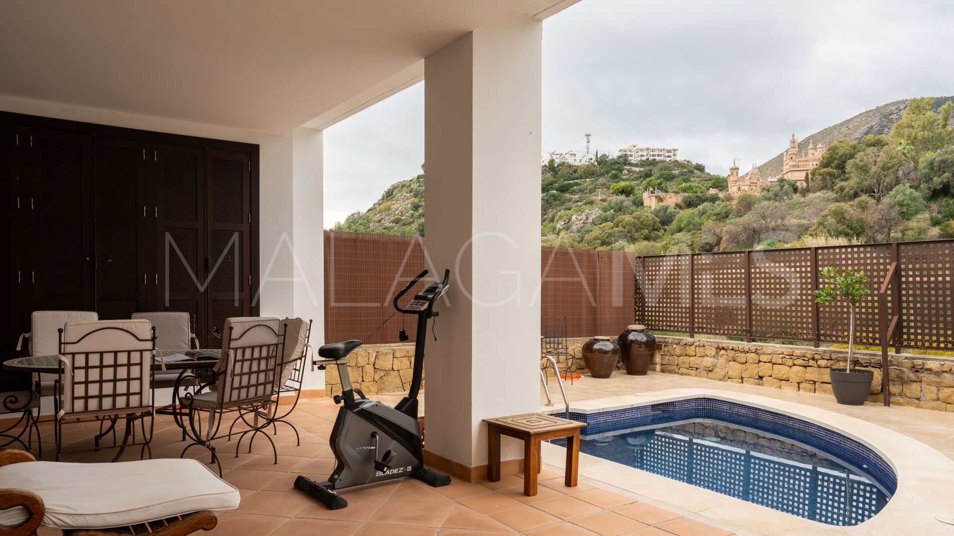 Maison jumelée for sale in Benalmadena Pueblo