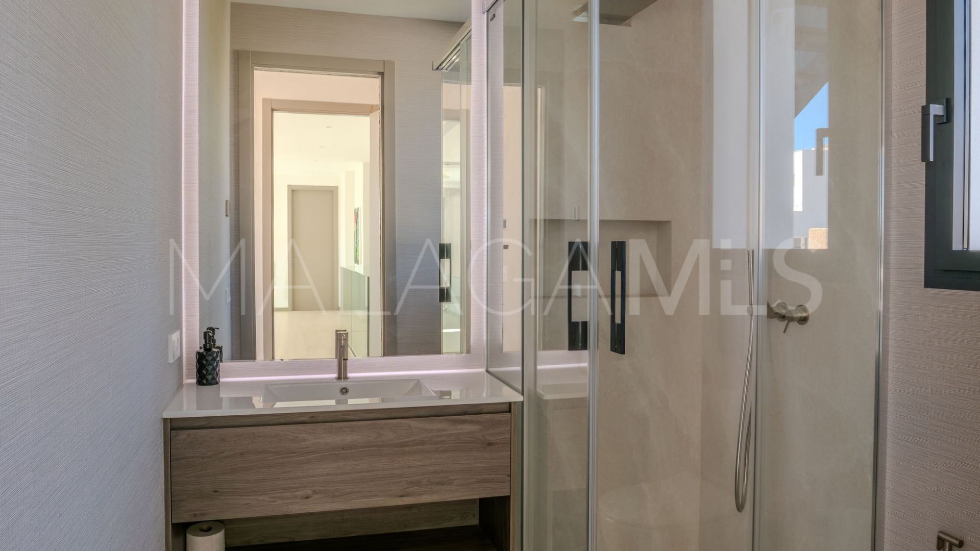 Villa for sale in Marbesa