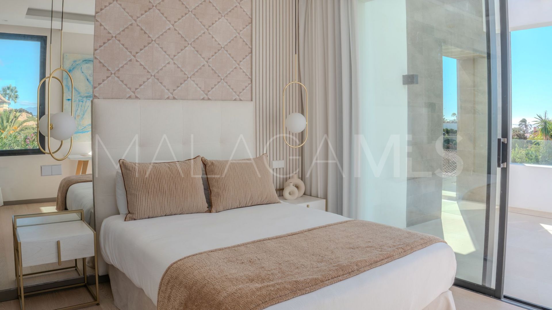 Villa for sale in Marbesa