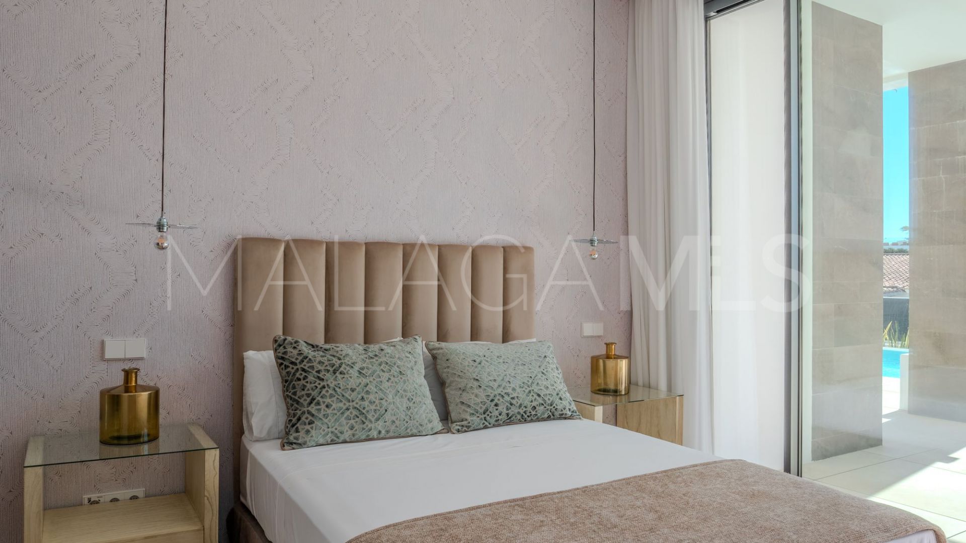 Villa for sale in Marbesa