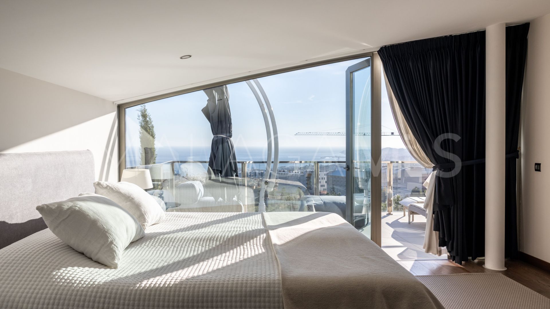 Se vende villa de 4 bedrooms in Benalmadena