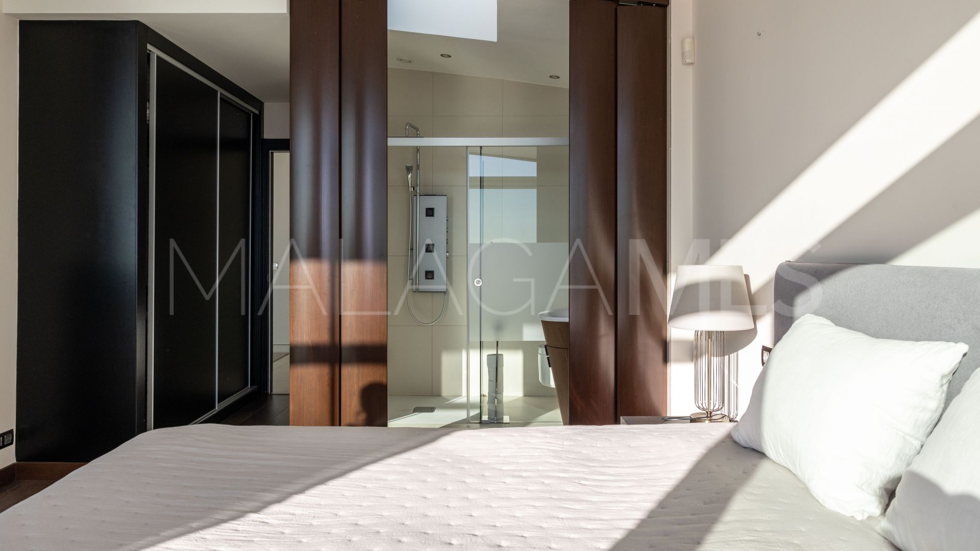 Se vende villa de 4 bedrooms in Benalmadena