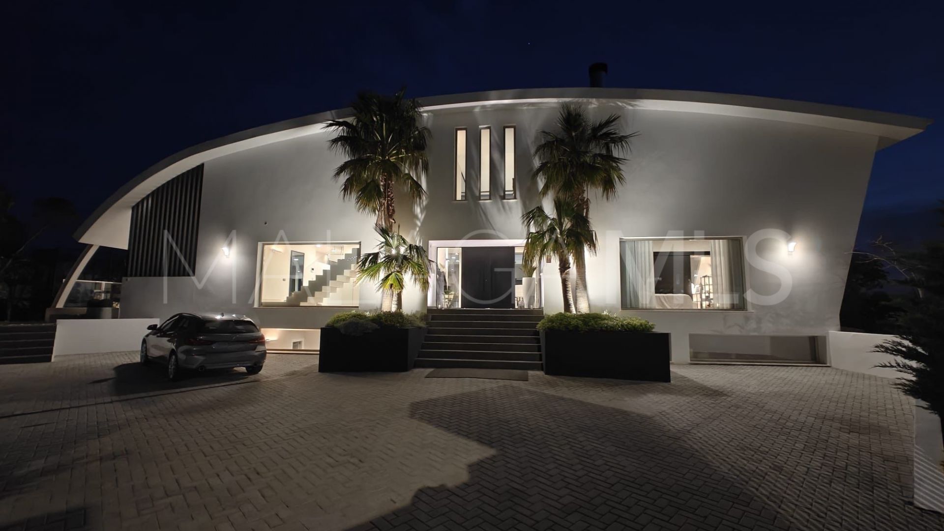 Se vende villa de 4 bedrooms in Benalmadena