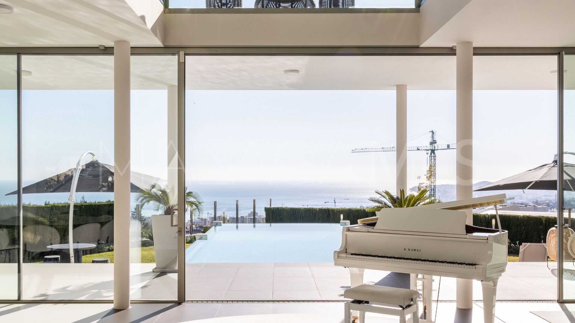 Se vende villa de 4 bedrooms in Benalmadena