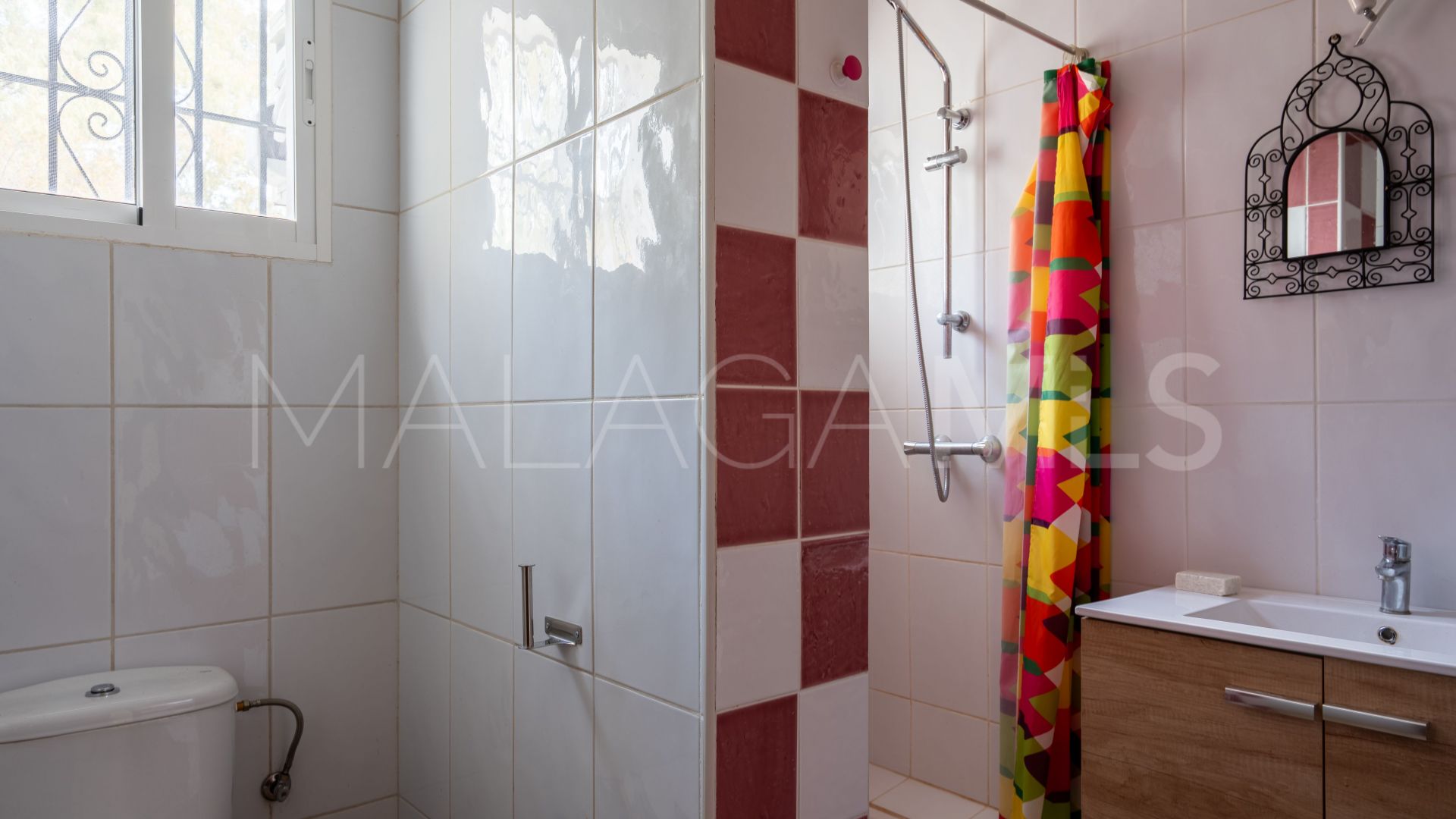 Finca for sale in Alhaurin el Grande with 3 bedrooms