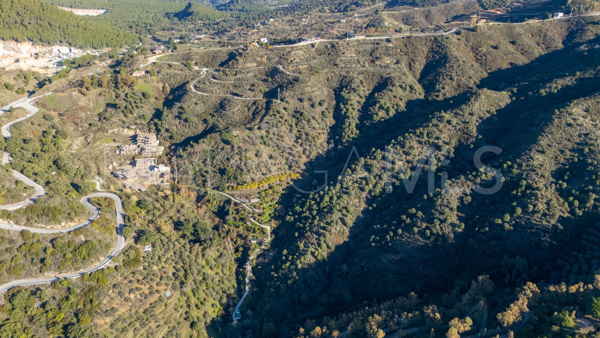 Tomt for sale in Ojen