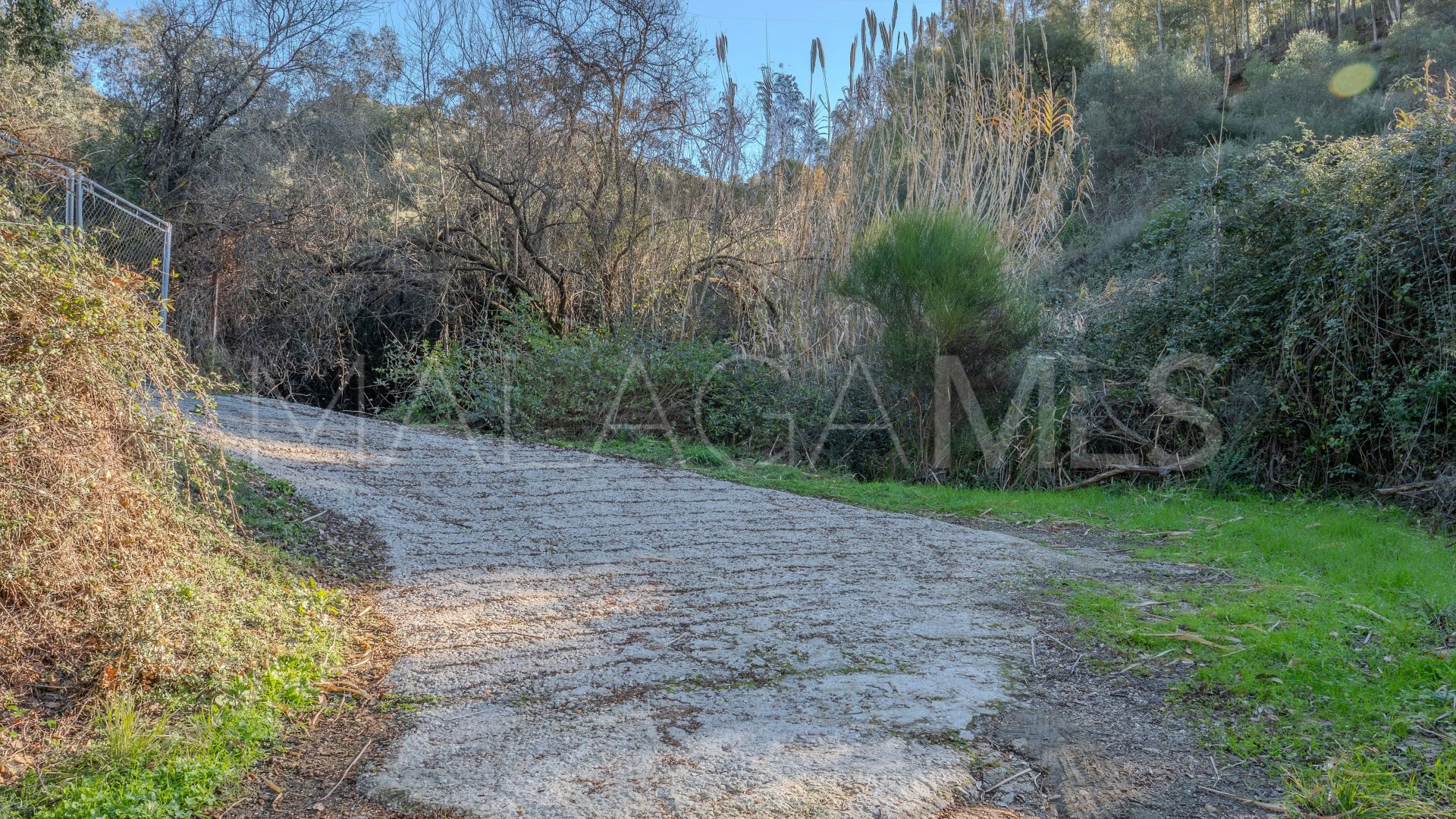 Tomt for sale in Ojen