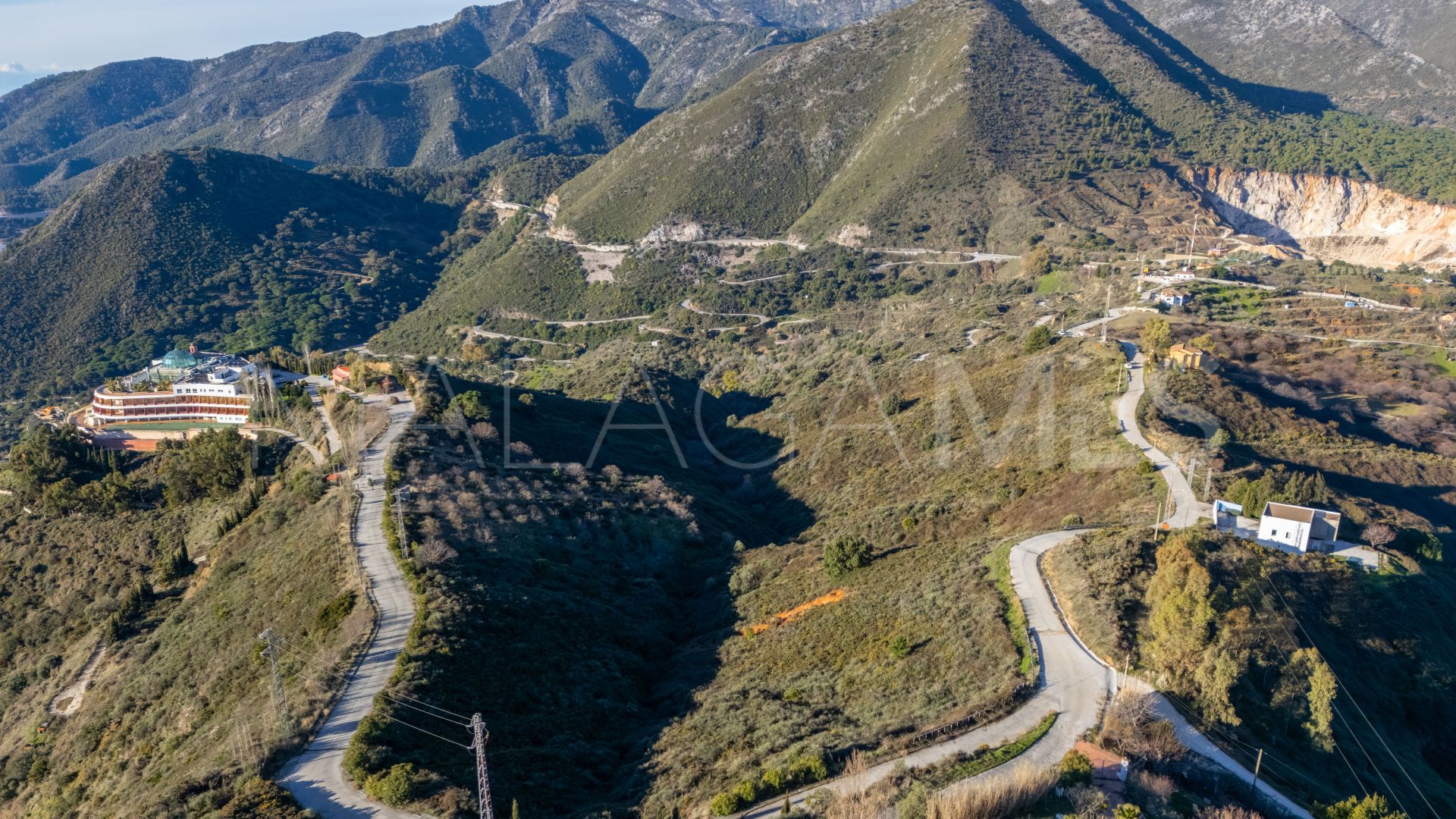 Tomt for sale in Ojen