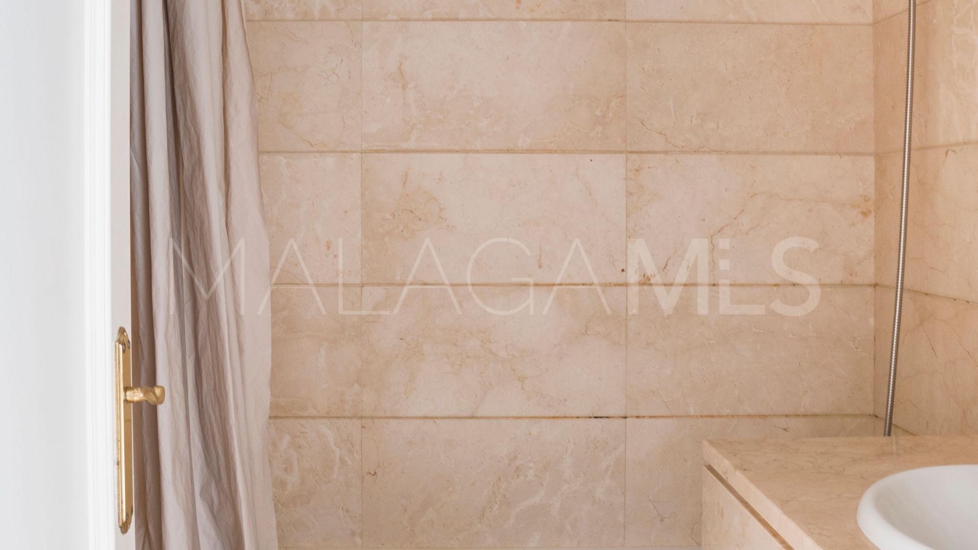 Lägenhet for sale in Marbella - Puerto Banus