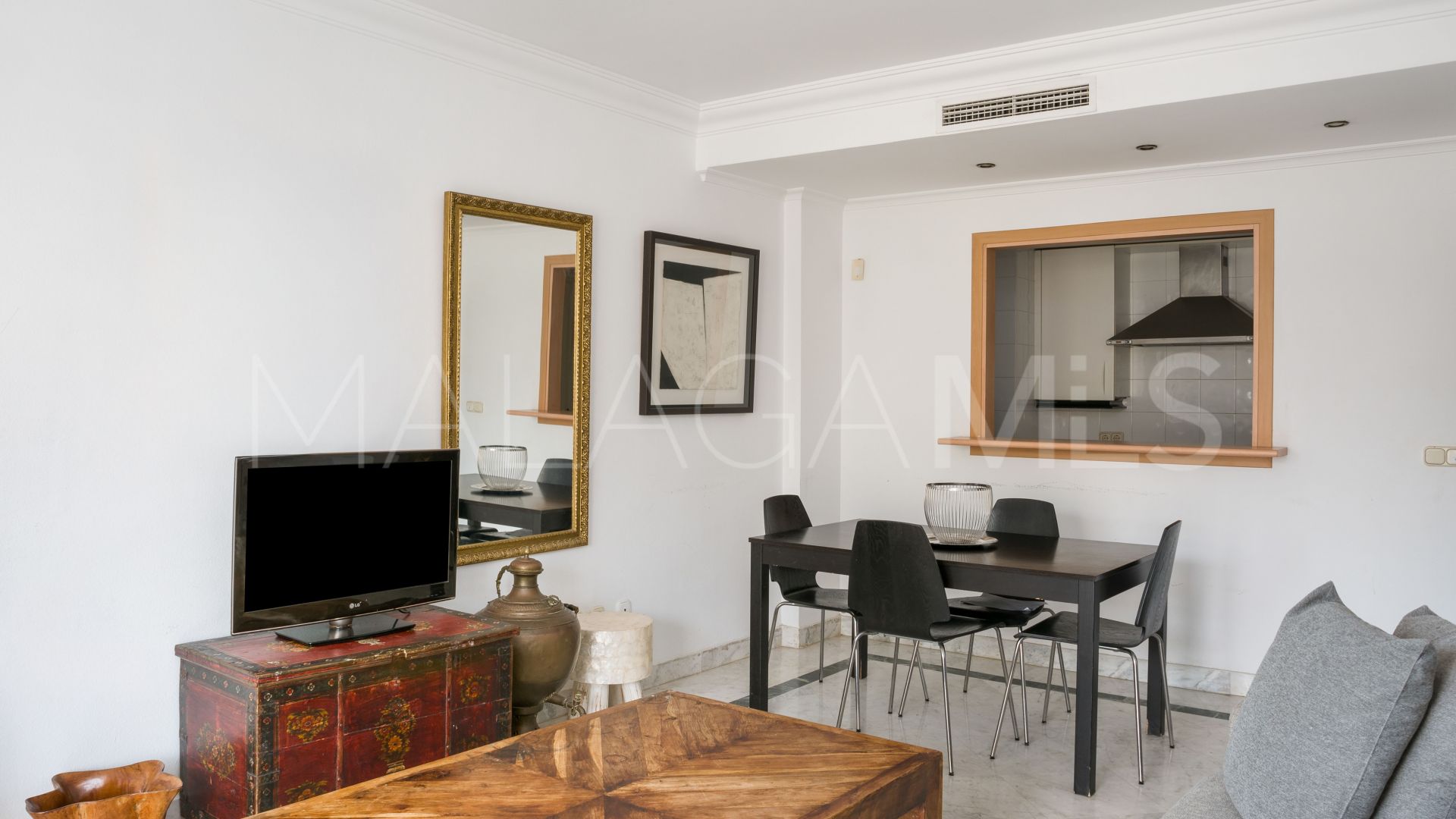 Lägenhet for sale in Marbella - Puerto Banus