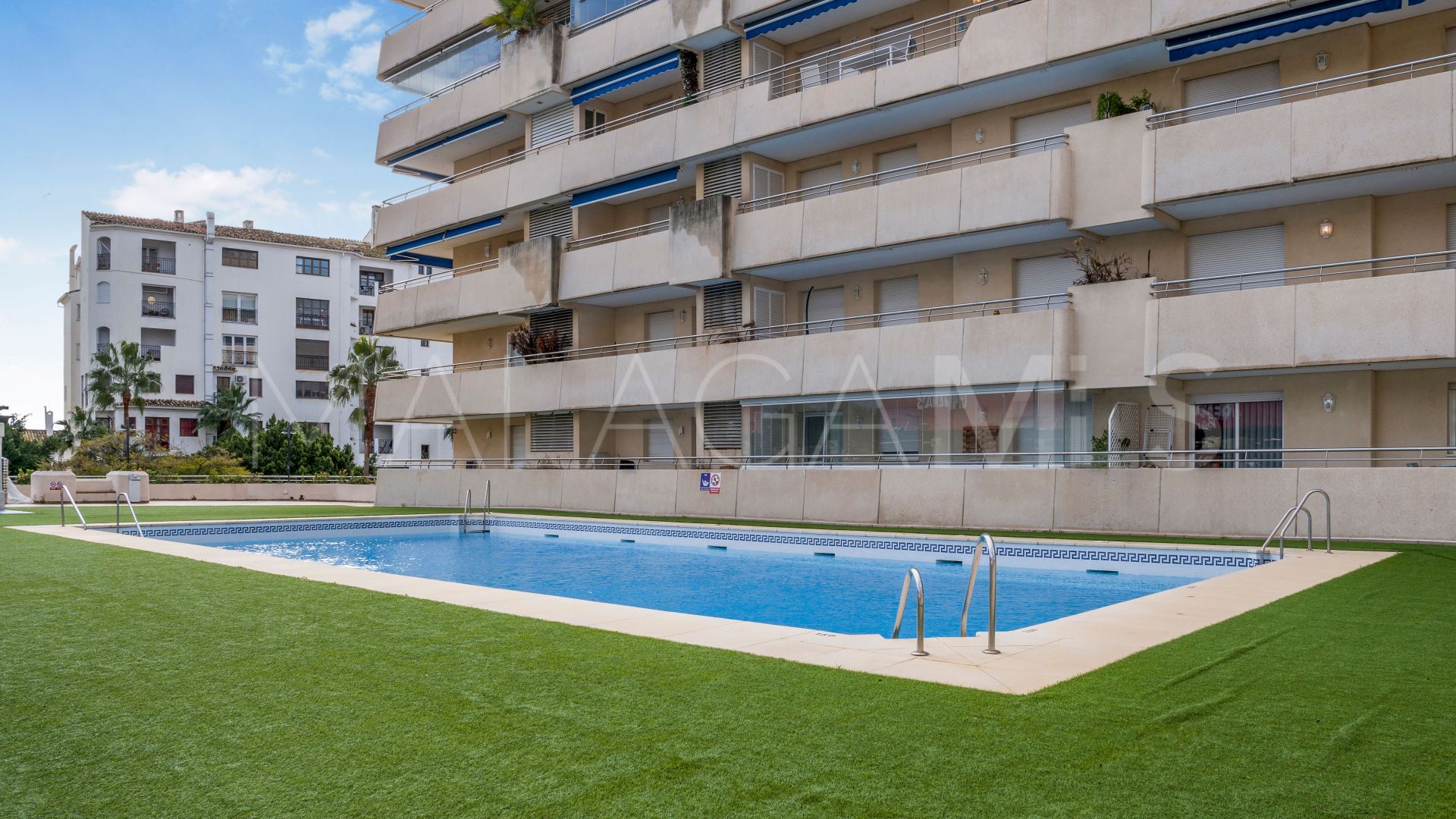 Lägenhet for sale in Marbella - Puerto Banus