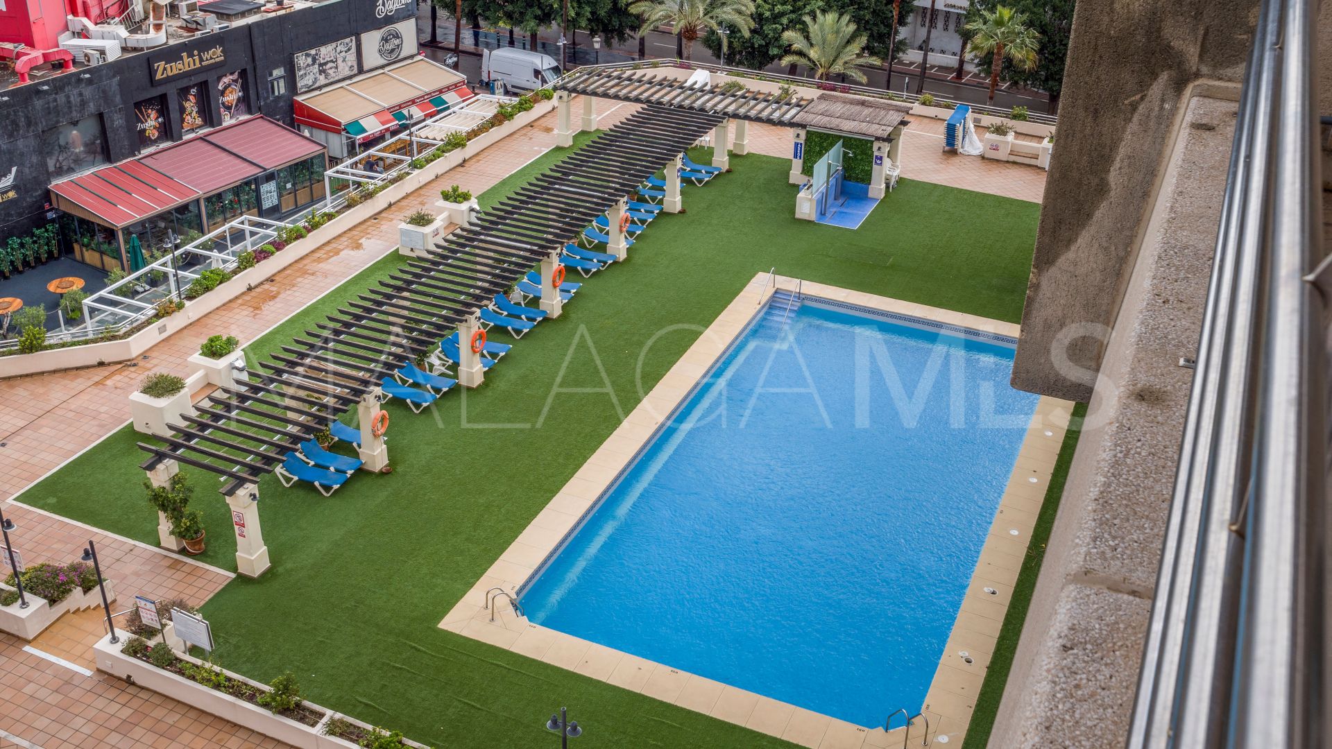 Lägenhet for sale in Marbella - Puerto Banus