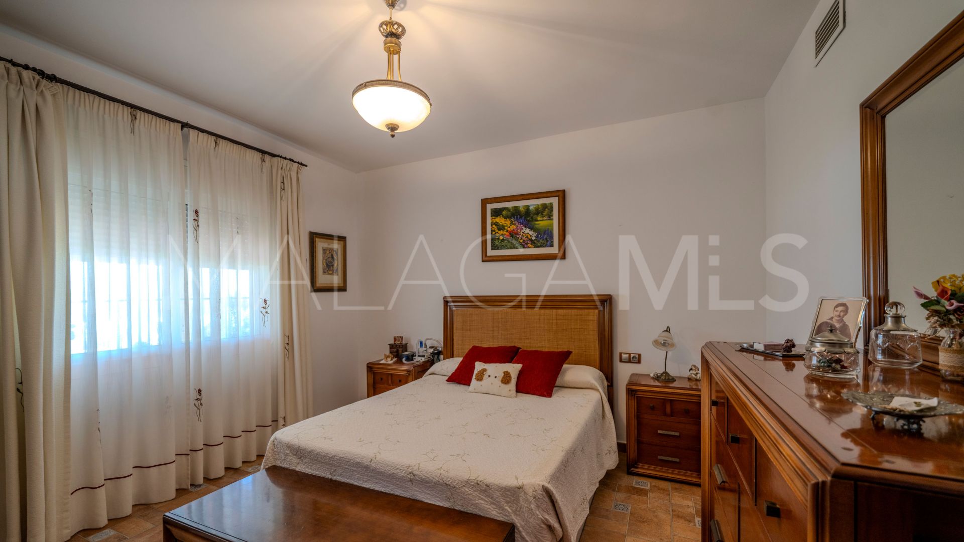 For sale Entrerrios semi detached house with 4 bedrooms