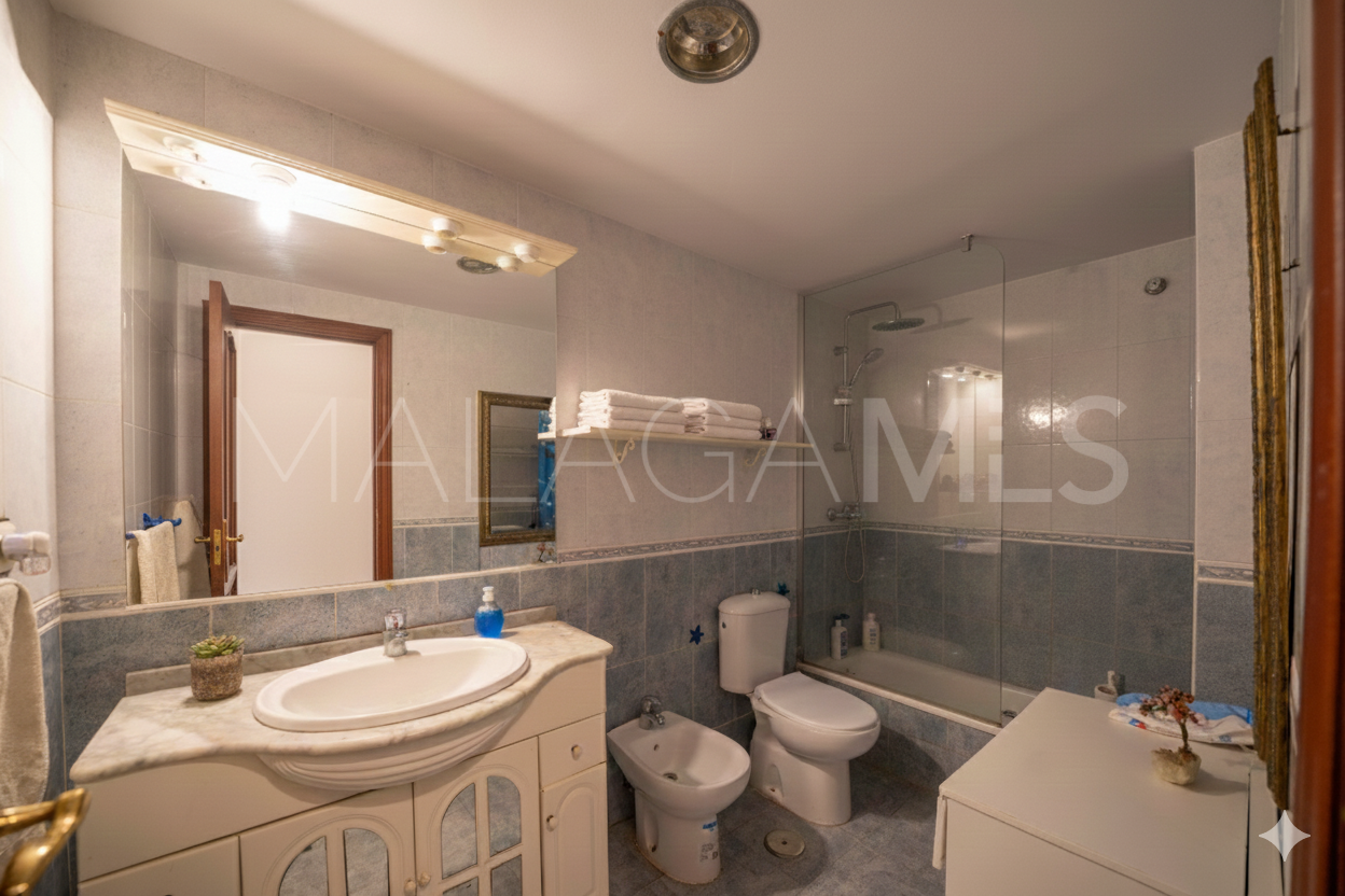 Apartment for sale in Las Lagunas with 3 bedrooms