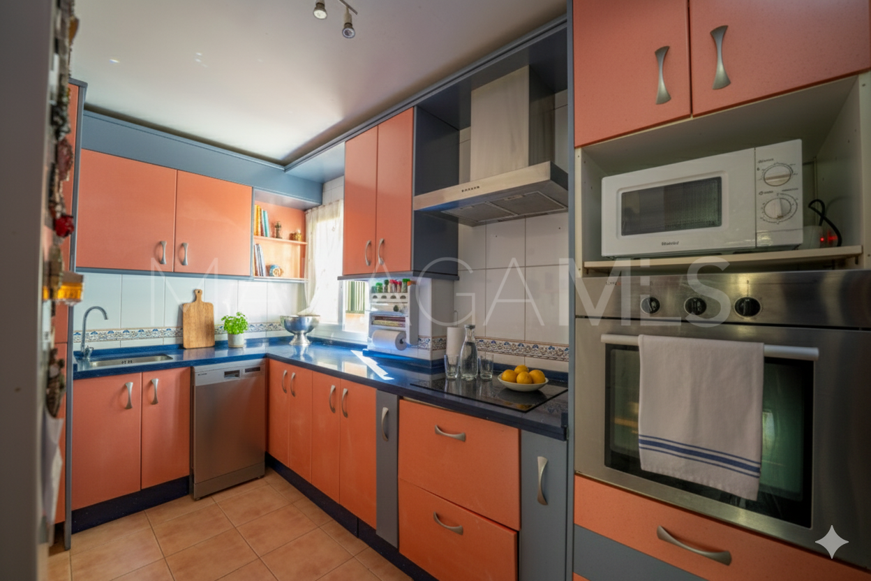 Apartment for sale in Las Lagunas with 3 bedrooms