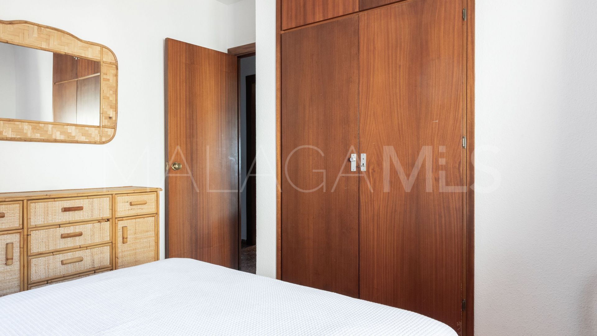 3 bedrooms flat for sale in Fuengirola Centro