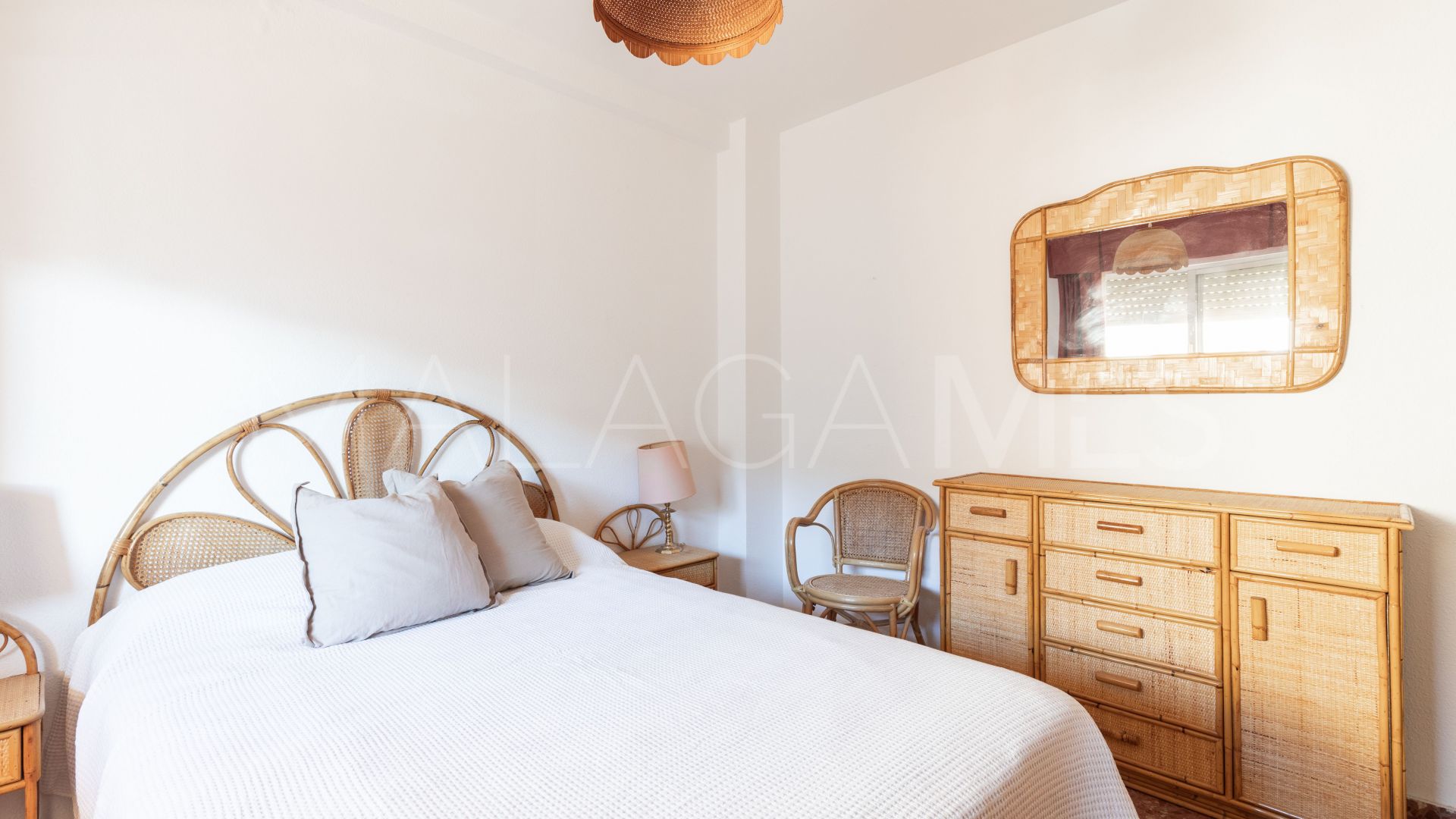 3 bedrooms flat for sale in Fuengirola Centro