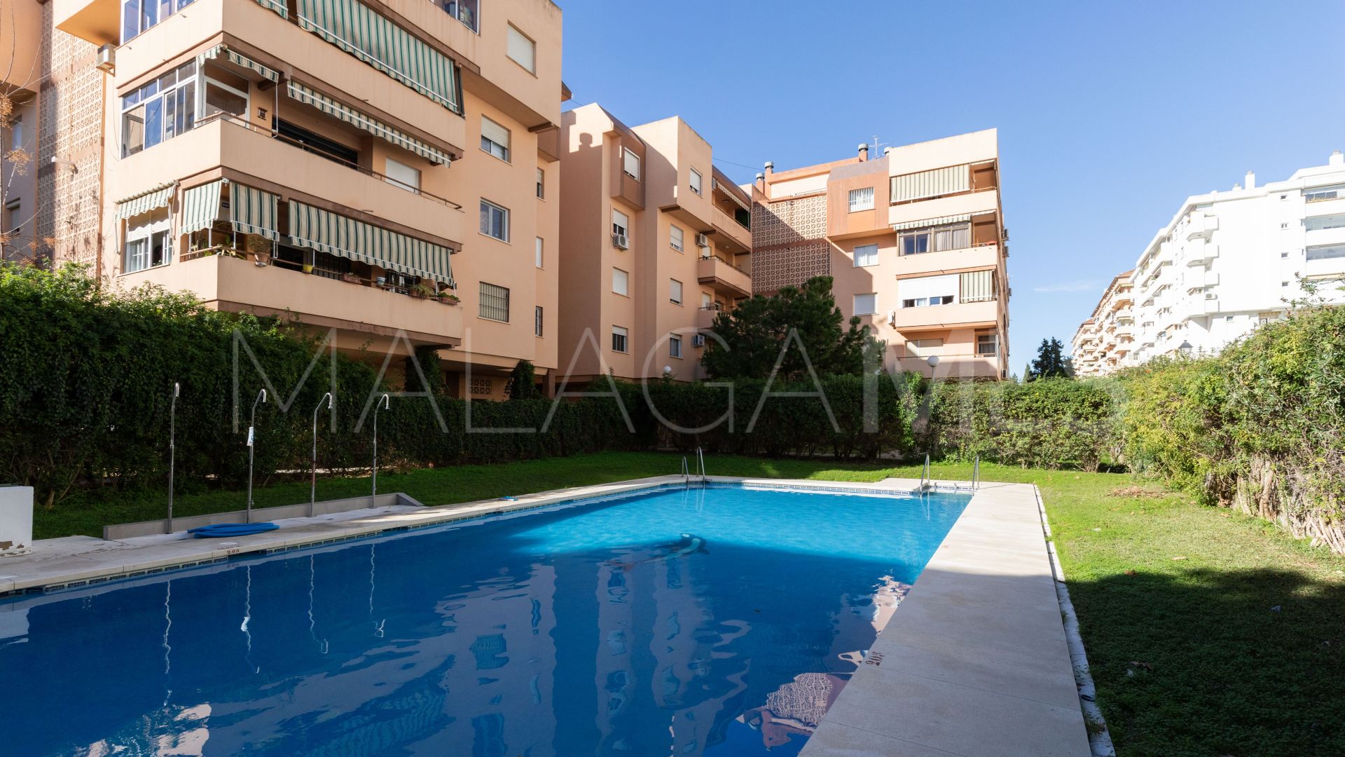 3 bedrooms flat for sale in Fuengirola Centro