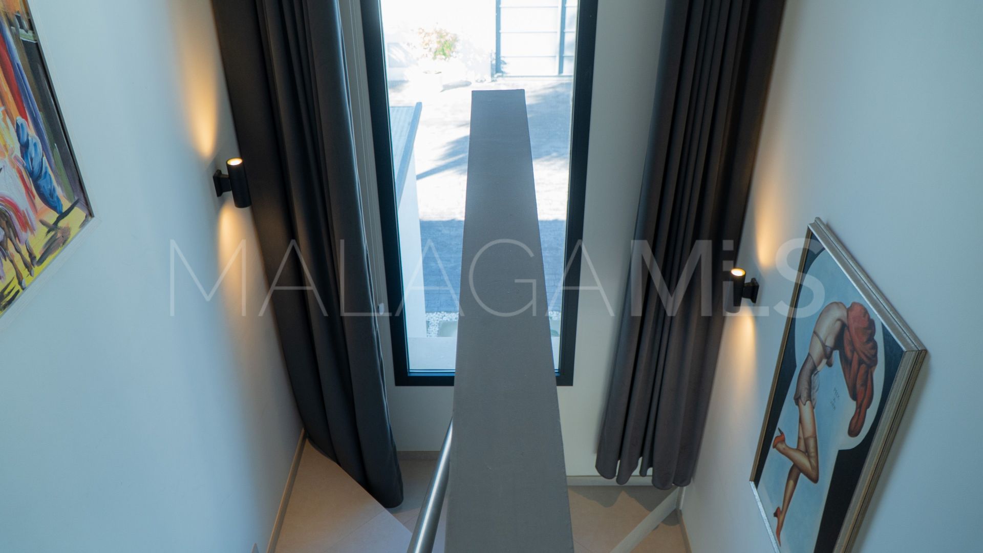 Villa for sale in Cala de Mijas