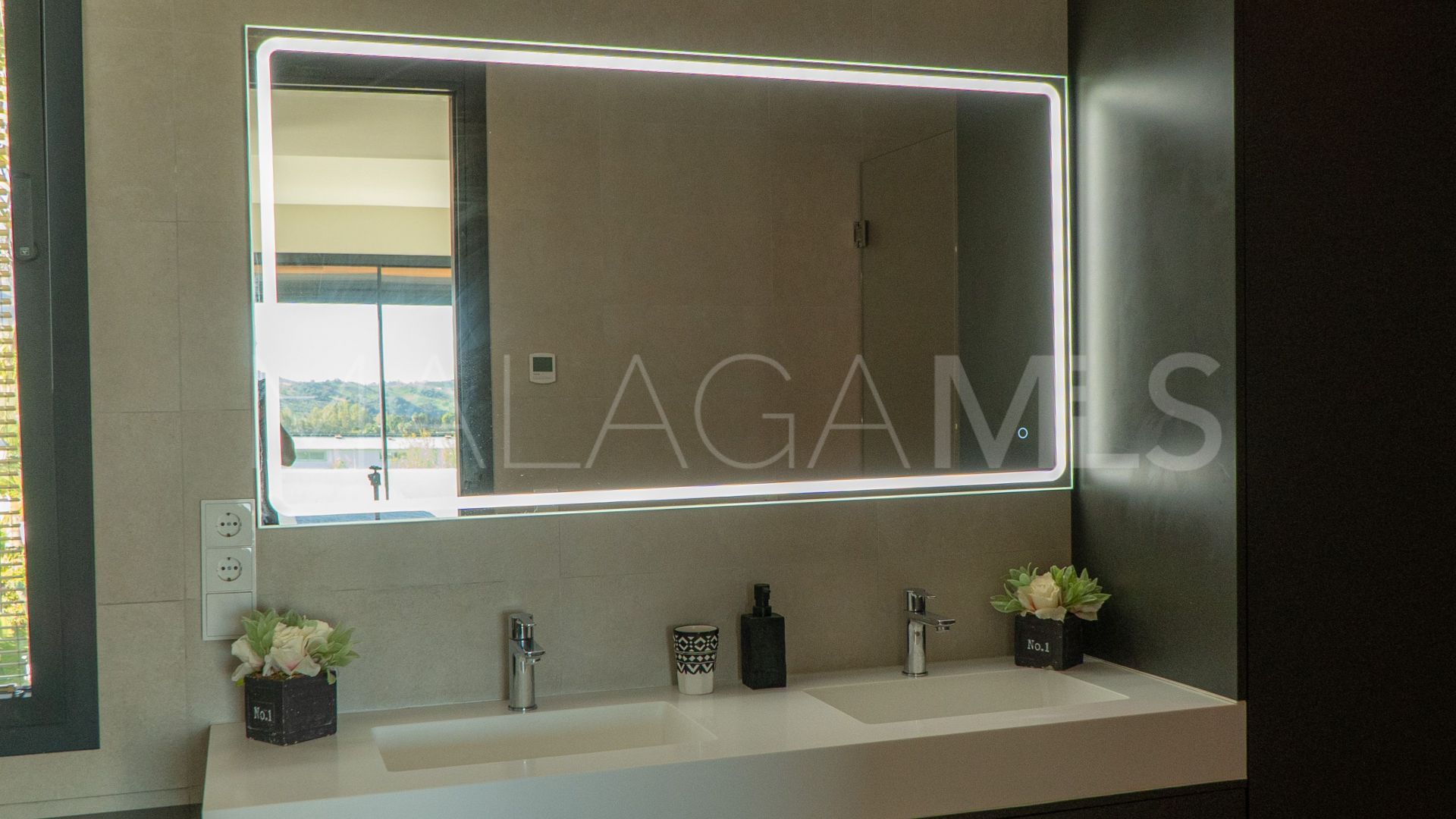 Villa for sale in Cala de Mijas