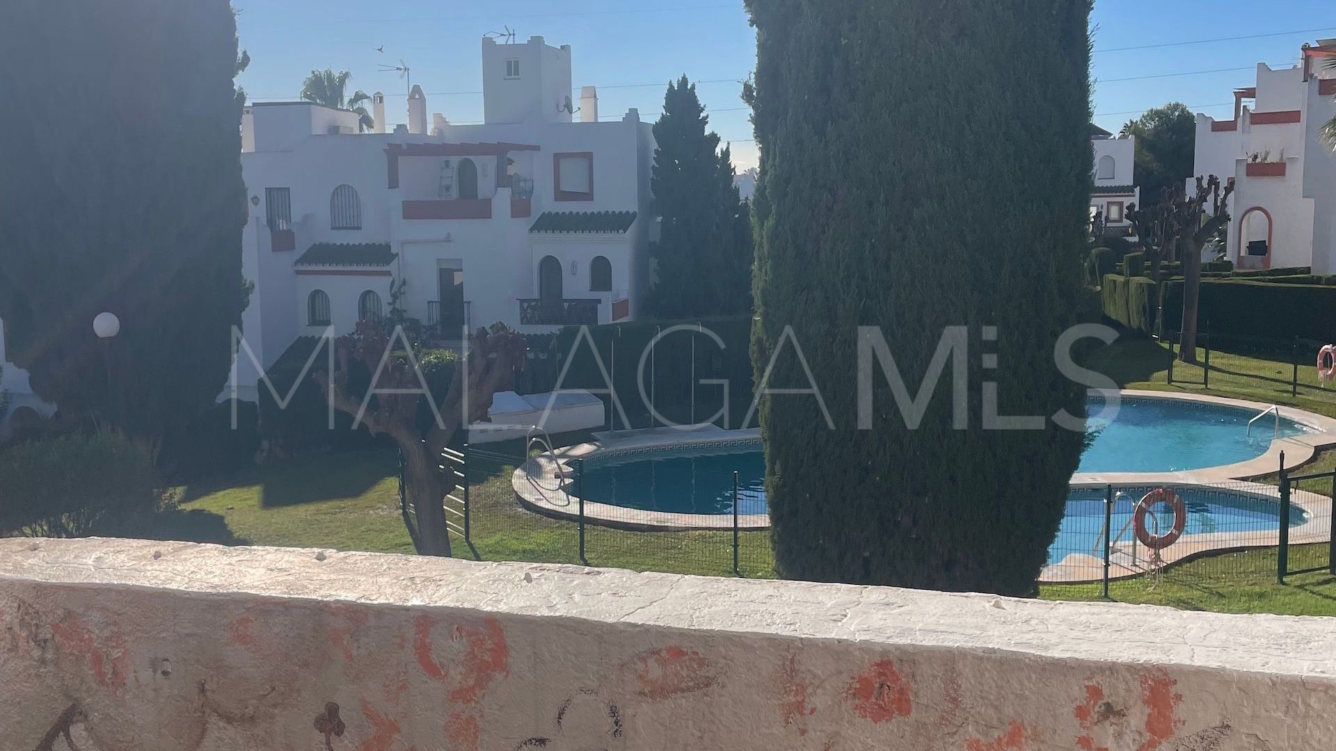 Se vende adosado in Estepona Este de 4 bedrooms