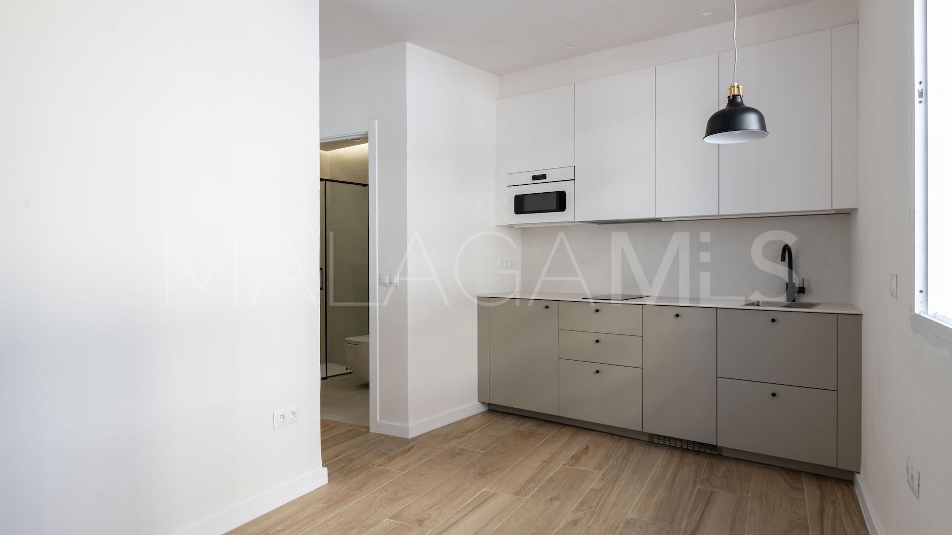 Apartment for sale in Estepona East with 1 bedroom