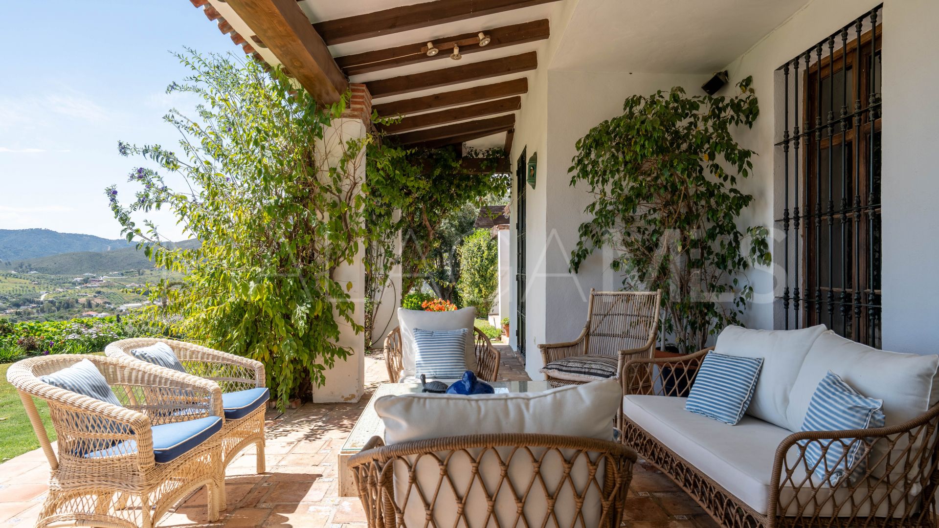 Villa for sale in Cala de Mijas