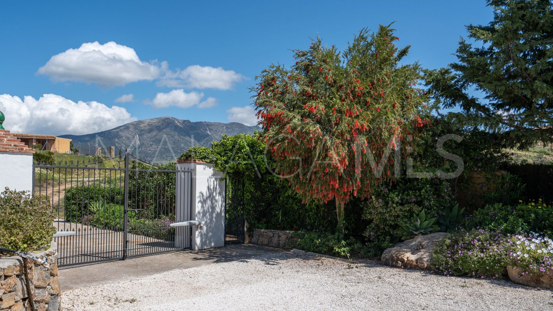 Villa for sale in Cala de Mijas