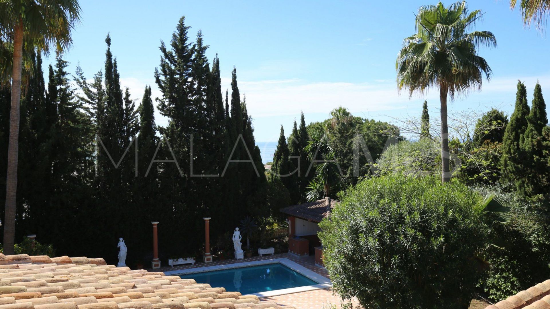 Villa for sale in Sierra Blanca with 5 bedrooms