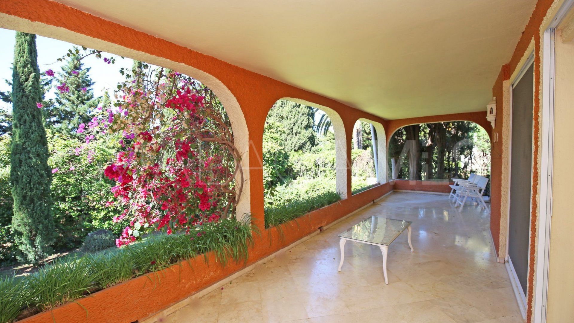 Villa for sale in Sierra Blanca with 5 bedrooms