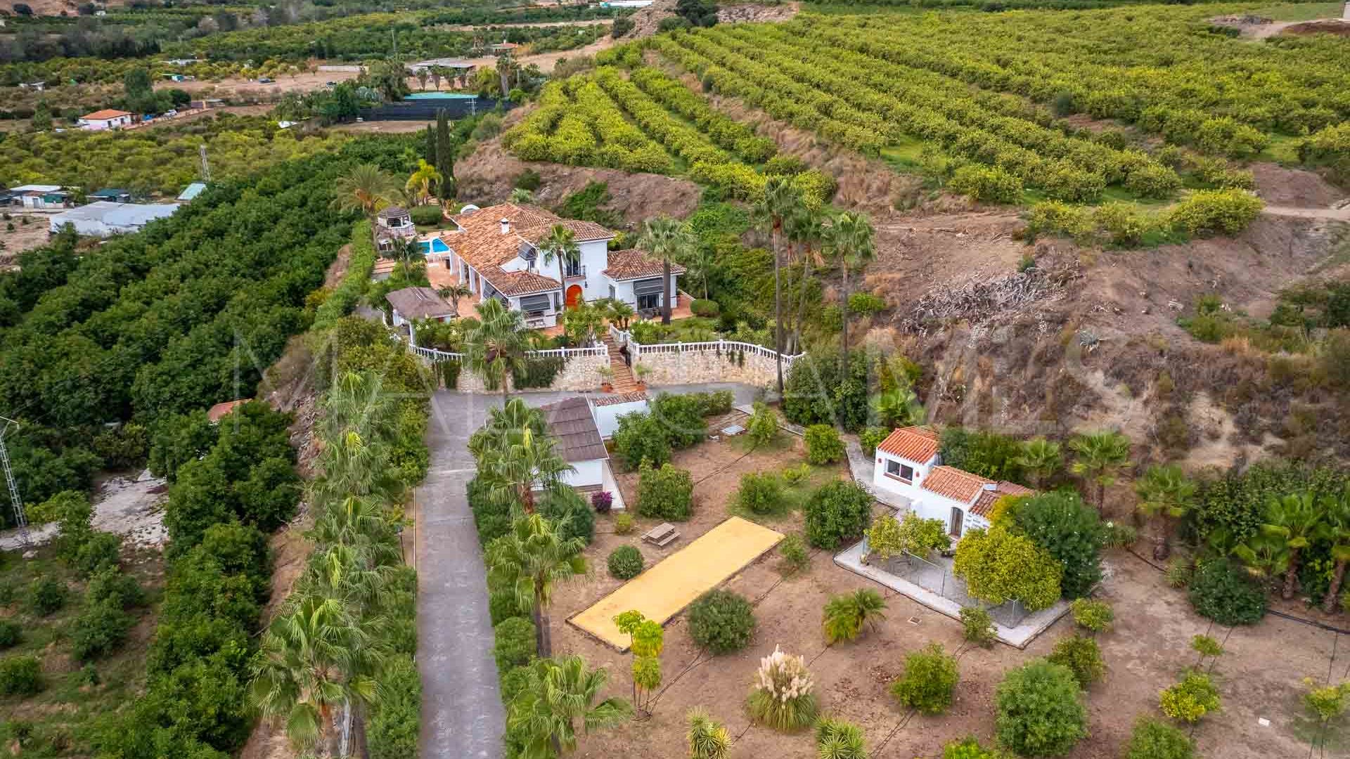 Villa for sale in Alhaurin de la Torre