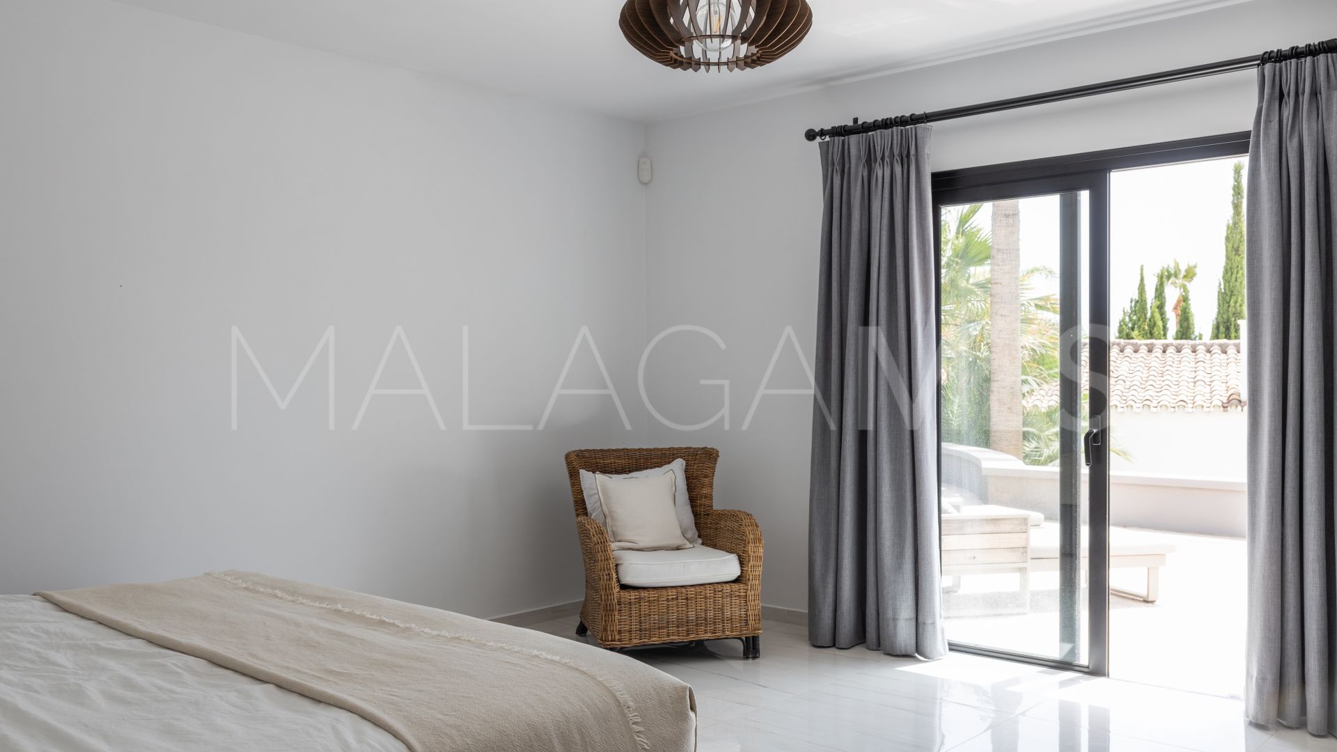 Villa a la venta with 6 bedrooms in Marbella Hill Club