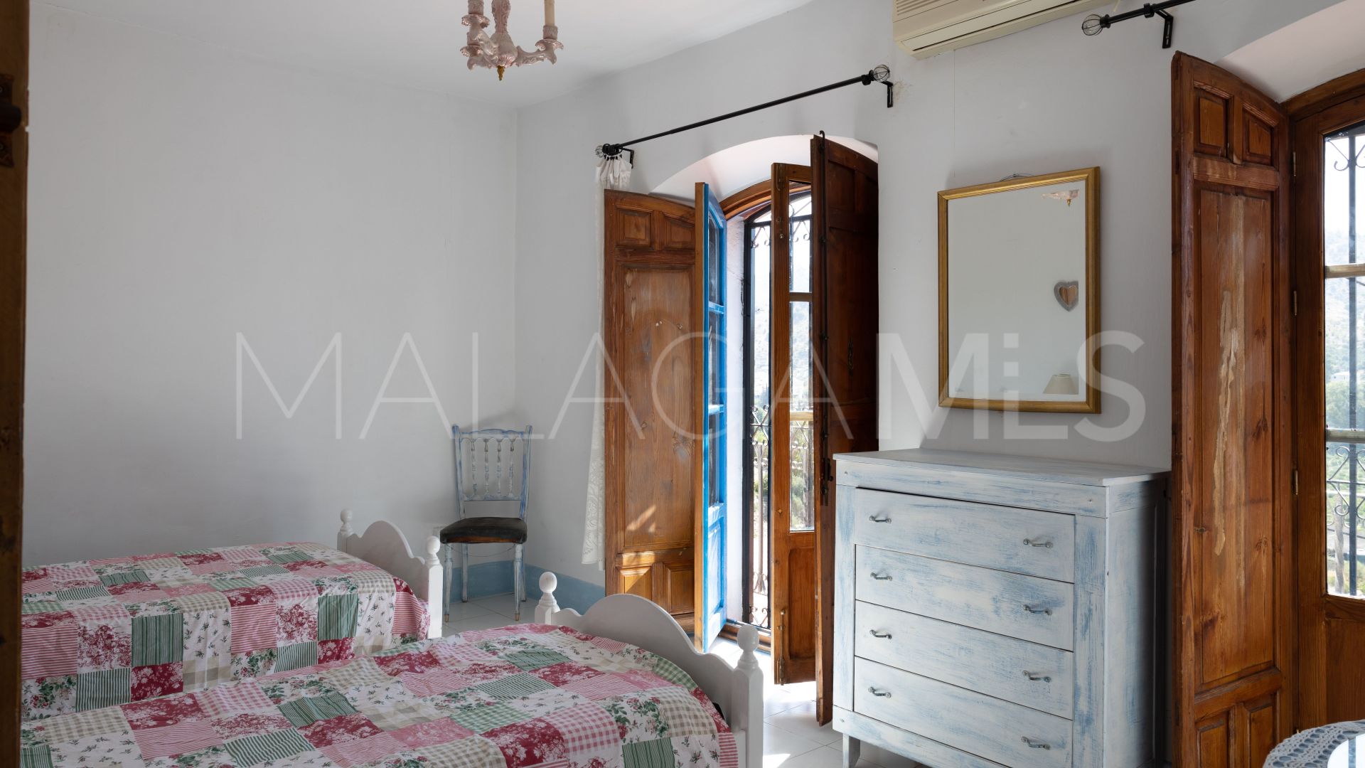 Alora finca for sale