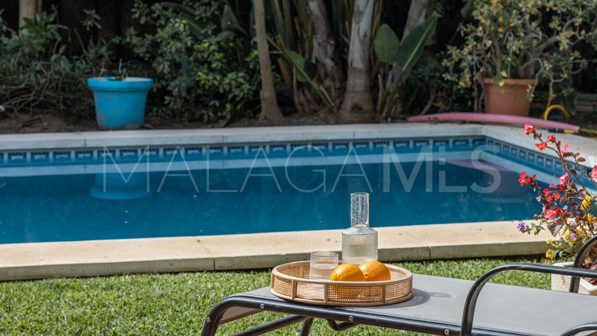Villa for sale in El Coto