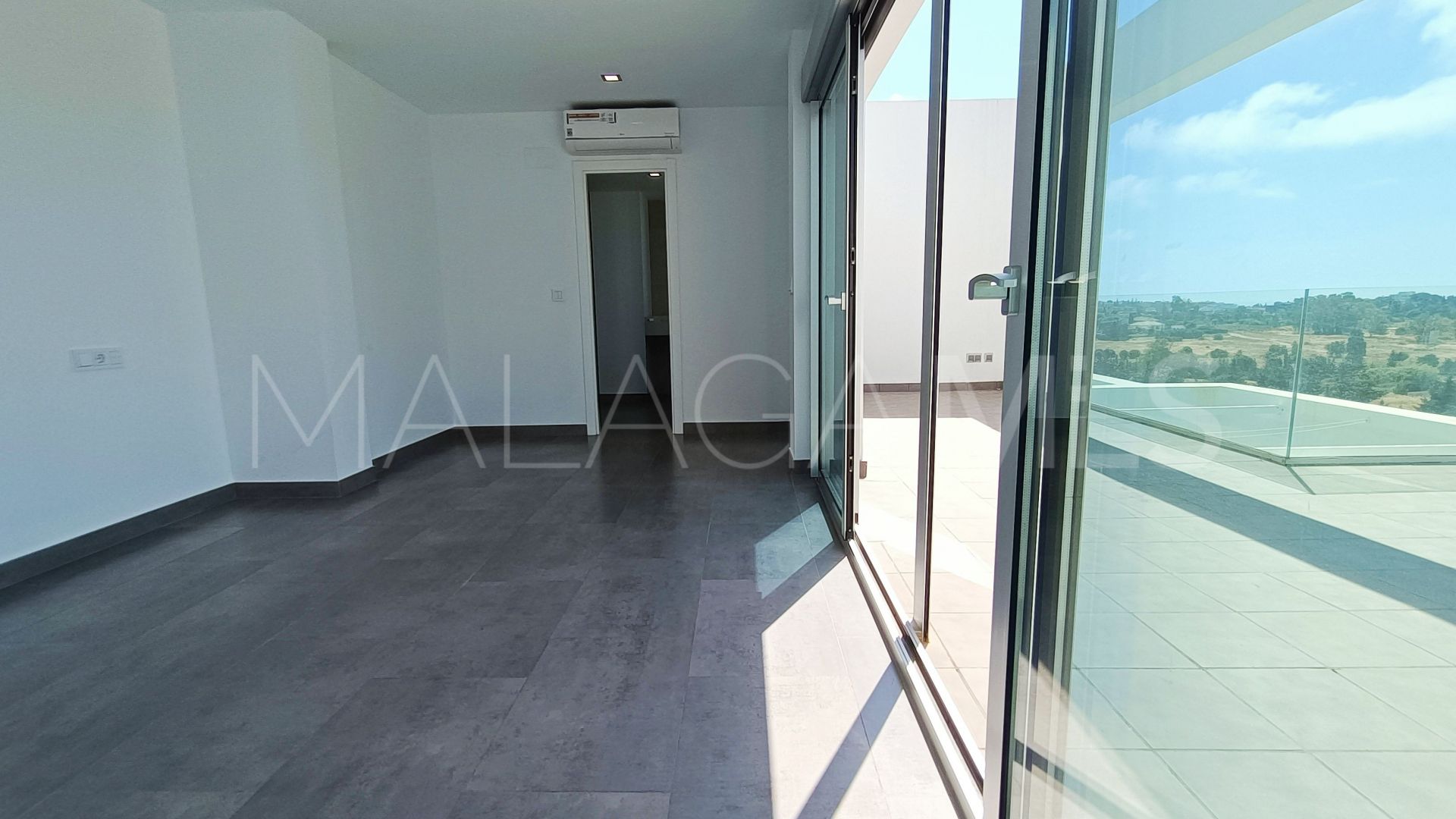 Zweistöckiges penthouse for sale in Marques de Guadalmina