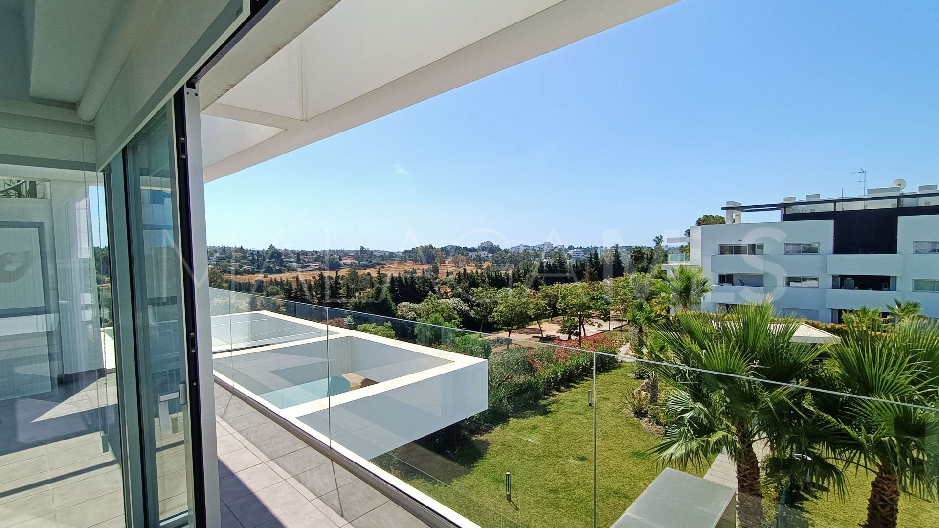 Zweistöckiges penthouse for sale in Marques de Guadalmina