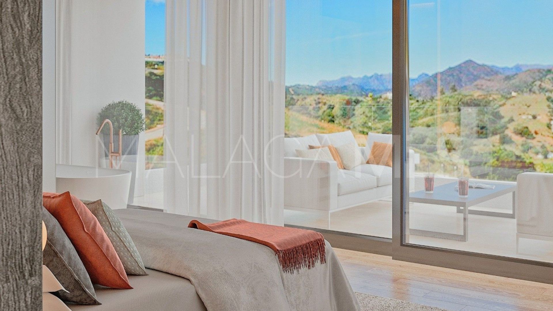 Villa for sale in Mijas Golf